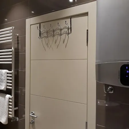 Apartman Prestige Center شقة *