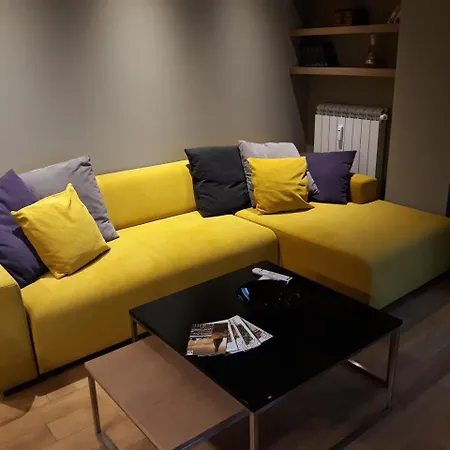 Apartman Prestige Center شقة